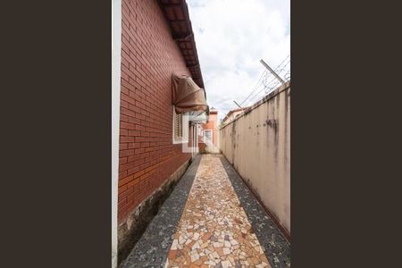 Casa para alugar com 277m², 5 quartos e NaN vagas Casa para alugar com 277m², 5 quartos e NaN vagasQuintal