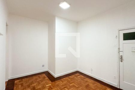 Sala de apartamento à venda com 2 quartos, 70m² em Copacabana, Rio de Janeiro