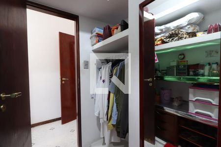 Closet de casa à venda com 3 quartos, 100m² em Chácara Belenzinho, São Paulo