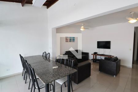 Sala de apartamento para alugar com 2 quartos, 146m² em Jardim Las Palmas, Guarujá