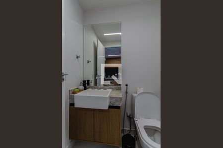 Banheiro de apartamento para alugar com 1 quarto, 45m² em Vila Mariana, São Paulo