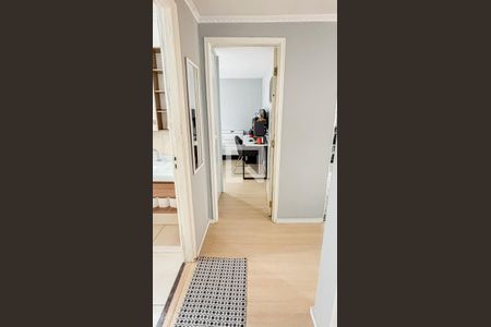 Corredor de apartamento à venda com 2 quartos, 54m² em Vila Camilopolis, Santo André