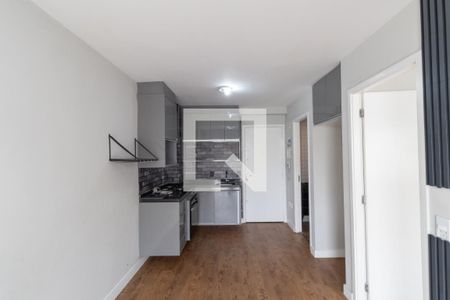 Sala e Cozinha de apartamento à venda com 1 quarto, 32m² em Jardim Santa Terezinha (zona Leste), São Paulo