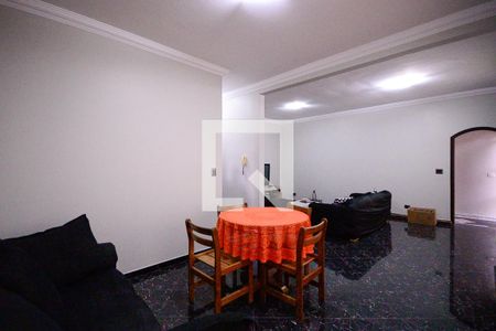 Sala  de casa para alugar com 3 quartos, 230m² em Saúde, São Paulo