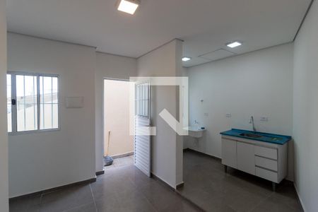 Sala de casa para alugar com 1 quarto, 38m² em Jardim dos Prados, São Paulo