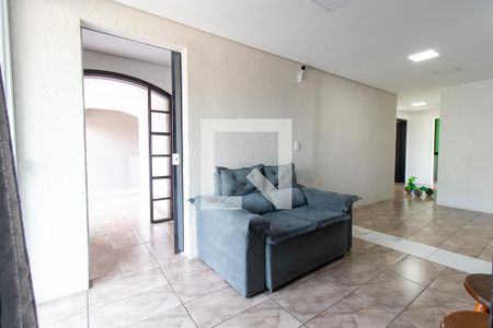 Sala de casa para alugar com 2 quartos, 260m² em Campo Comprido, Curitiba