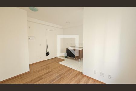 Cozinha / Sala de apartamento para alugar com 2 quartos, 33m² em Vila Socorro, São Paulo