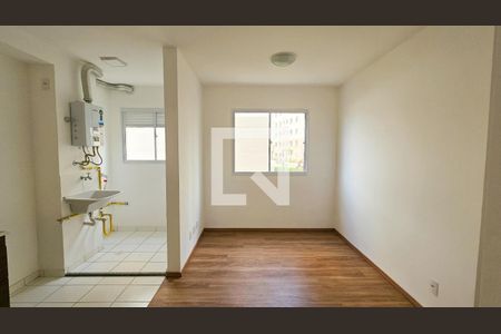 Sala / Cozinha / Area De Serviço de apartamento para alugar com 2 quartos, 33m² em Vila Socorro, São Paulo