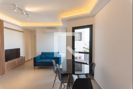 Sala de apartamento para alugar com 1 quarto, 65m² em Jardim do Trevo, Campinas
