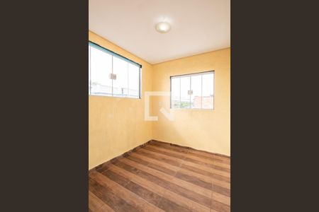 Quarto 2 de casa para alugar com 2 quartos, 48m² em Padroeira, Osasco