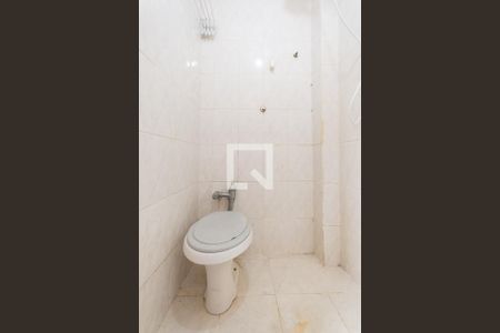Banheiro de kitnet/studio à venda com 1 quarto, 40m² em Grajaú, Rio de Janeiro