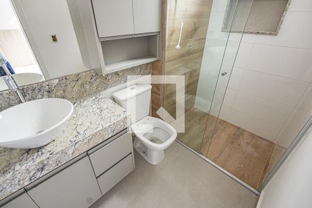 Banheiro de apartamento para alugar com 1 quarto, 33m² em Paquetá, Belo Horizonte