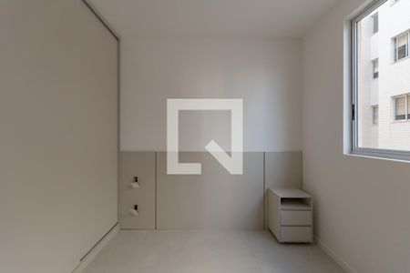Quarto de kitnet/studio para alugar com 1 quarto, 30m² em Paquetá, Belo Horizonte