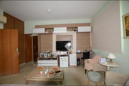 Quarto 1 Suite de casa à venda com 4 quartos, 250m² em Vila Kosmos, Rio de Janeiro
