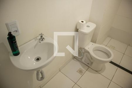 Apartamento para alugar com 56m², 2 quartos e 1 vaga Apartamento para alugar com 56m², 2 quartos e 1 vagaBanheiro