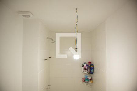 Apartamento para alugar com 56m², 2 quartos e 1 vaga Apartamento para alugar com 56m², 2 quartos e 1 vagaBanheiro