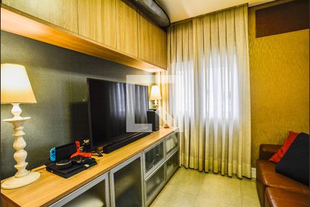 Sala de TV de apartamento para alugar com 2 quartos, 120m² em Vila Floresta, Santo André