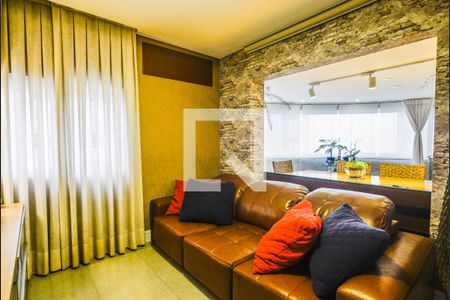 Sala de TV de apartamento para alugar com 2 quartos, 120m² em Vila Floresta, Santo André