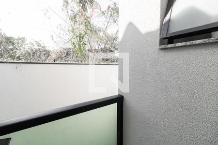 Casa à venda com 119m², 3 quartos e 2 vagas Casa à venda com 119m², 3 quartos e 2 vagasSacada