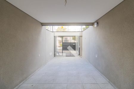 Casa à venda com 119m², 3 quartos e 2 vagas Casa à venda com 119m², 3 quartos e 2 vagasGaragem