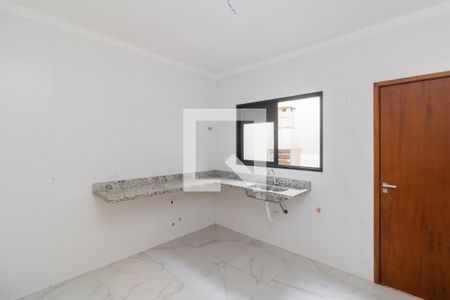 Casa à venda com 111m², 3 quartos e 2 vagas Casa à venda com 111m², 3 quartos e 2 vagasCozinha