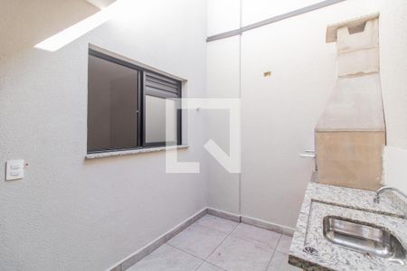 Casa à venda com 111m², 3 quartos e 2 vagas Casa à venda com 111m², 3 quartos e 2 vagasÁrea de serviço