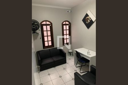 Foto 02 de casa à venda com 3 quartos, 225m² em Vila Feliz, São Paulo