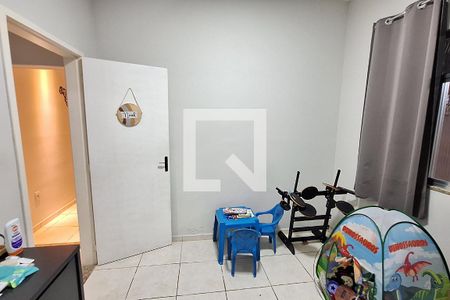 Quarto de casa para alugar com 2 quartos, 300m² em Jardim Primavera, Duque de Caxias