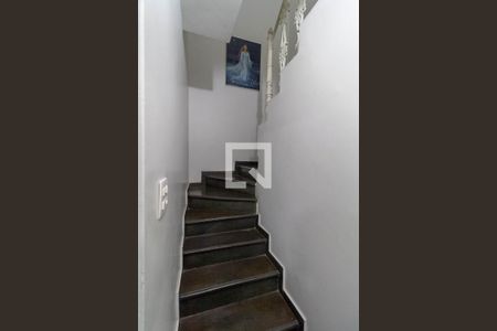 Escada de casa de condomínio à venda com 3 quartos, 105m² em Liberdade, Belo Horizonte