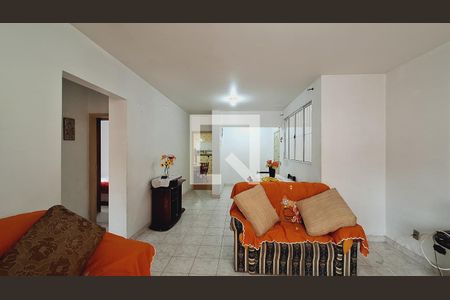Sala de apartamento para alugar com 2 quartos, 82m² em Guilhermina, Praia Grande
