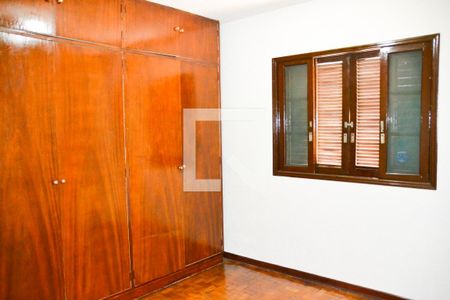 Quarto 1 de casa à venda com 2 quartos, 140m² em Rudge Ramos, São Bernardo do Campo