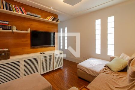 Sala intima de apartamento à venda com 4 quartos, 250m² em Barra da Tijuca, Rio de Janeiro