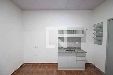 Cozinha de casa para alugar com 1 quarto, 40m² em Parada Inglesa, São Paulo