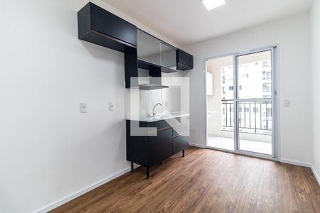 Cozinha de apartamento para alugar com 1 quarto, 32m² em Vila Moinho Velho, São Paulo