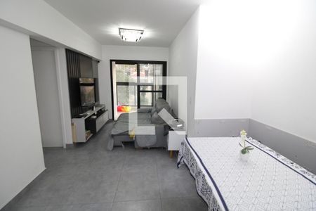 Sala / Cozinha de apartamento para alugar com 2 quartos, 56m² em Vila Ester (zona Norte), São Paulo