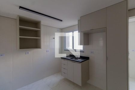 Sala e Cozinha Integrada  de apartamento para alugar com 2 quartos, 40m² em Vila Nova Savoia, São Paulo