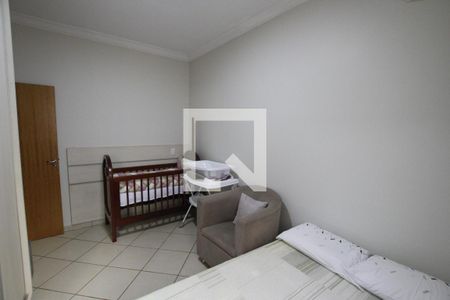 Quarto 1 de casa para alugar com 3 quartos, 150m² em Loteamento Celina Park, Goiânia