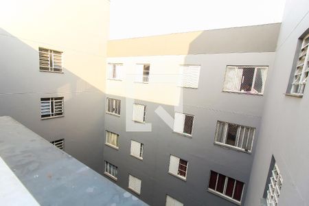 Vista da Sala de apartamento para alugar com 2 quartos, 47m² em Jardim São Pedro, São Paulo