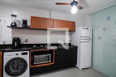 Cozinha de apartamento para alugar com 1 quarto, 54m² em Piratininga, Niterói