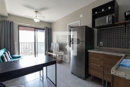 Apartamento para alugar com 39m², 1 quarto e 1 vagaSala e cozinha 