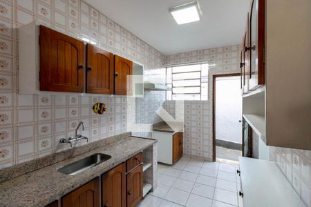 Casa à venda com 4 quartos, 245m² em Itapoã, Belo Horizonte
