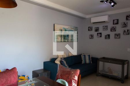 SALA de apartamento à venda com 2 quartos, 65m² em Mansões Santo Antônio, Campinas