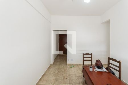 Sala de apartamento para alugar com 2 quartos, 49m² em Benfica, Rio de Janeiro