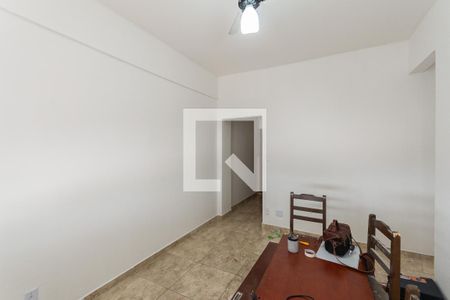 Sala de apartamento para alugar com 2 quartos, 49m² em Benfica, Rio de Janeiro