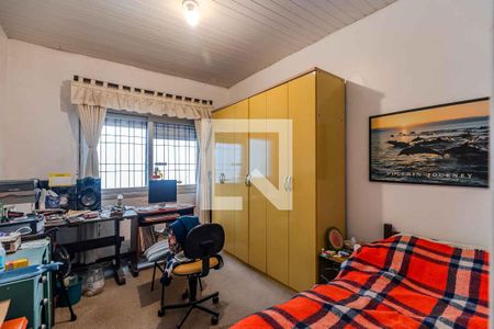 Quarto 2 de casa à venda com 3 quartos, 180m² em Santana, Porto Alegre