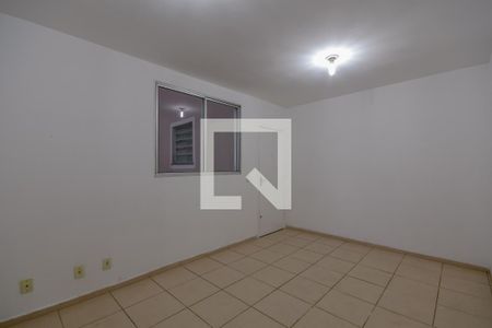 Sala de apartamento para alugar com 2 quartos, 43m² em Serrano, Belo Horizonte