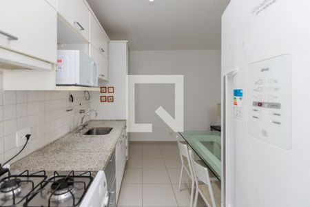 Cozinha de apartamento para alugar com 2 quartos, 50m² em Campo Belo, São Paulo