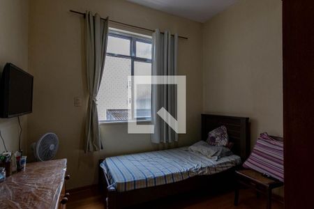 Quarto 2 de apartamento para alugar com 2 quartos, 63m² em Grajaú, Rio de Janeiro