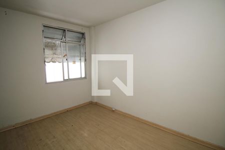 Quarto 2 de apartamento para alugar com 2 quartos, 45m² em Olaria, Rio de Janeiro