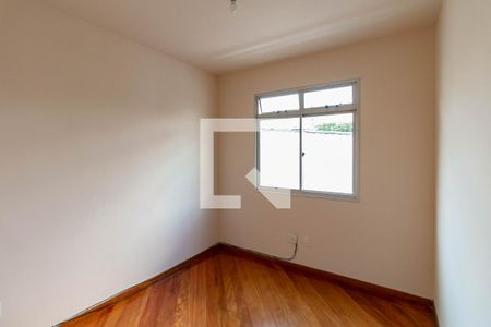 Quarto 1 de apartamento à venda com 3 quartos, 110m² em Camargos, Belo Horizonte